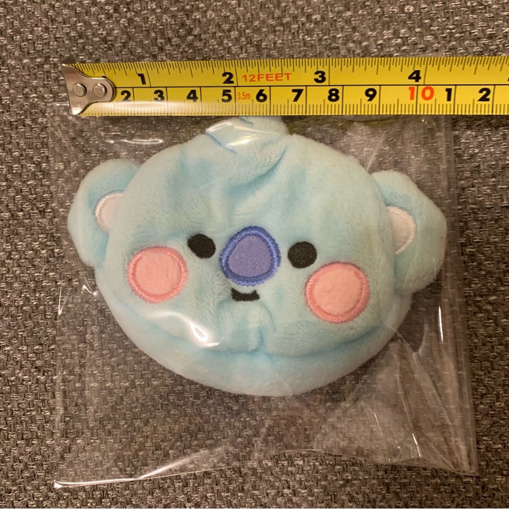 BT21 KOYA BABY Mochi Face Zippered Coin Pouch - Picture 5 of 5